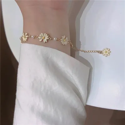 Korean Sweet Simple Flower Daisy Bracelet